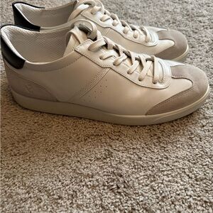 Ecco Men's White and Beige Leather Sneakers with Black Heel Accent